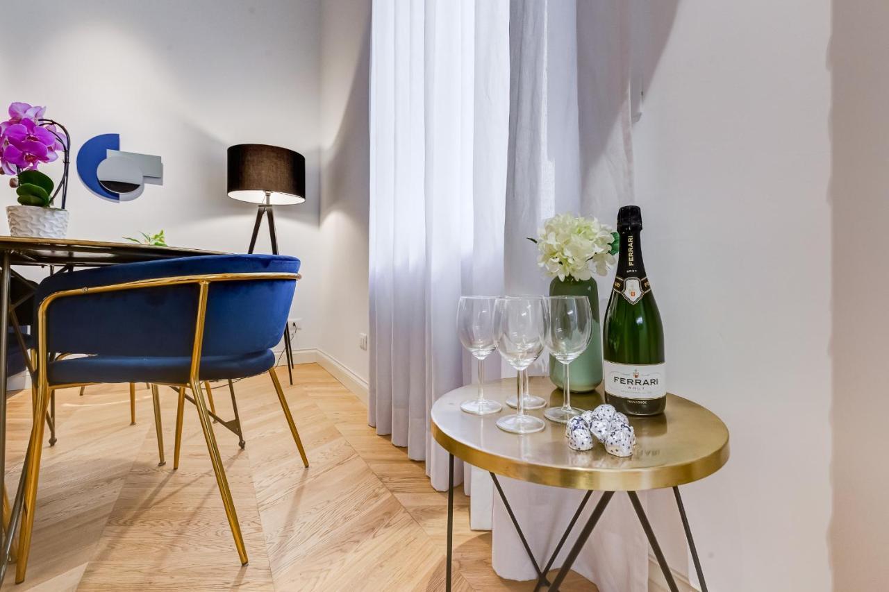 The Heart Of Rome Luxury House Apartment Екстериор снимка